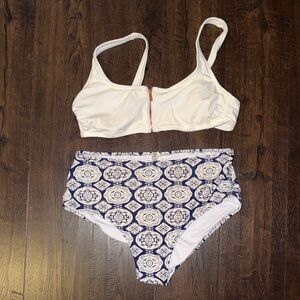 Cupshe White and Blue Bikini Set